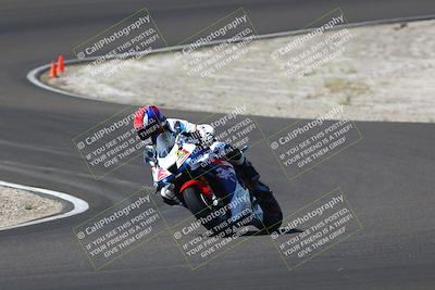 media/Sep-21-2025-TrackDaz (Sun) [[277c75b276]]/C Group/1140pm (Turn 3)/